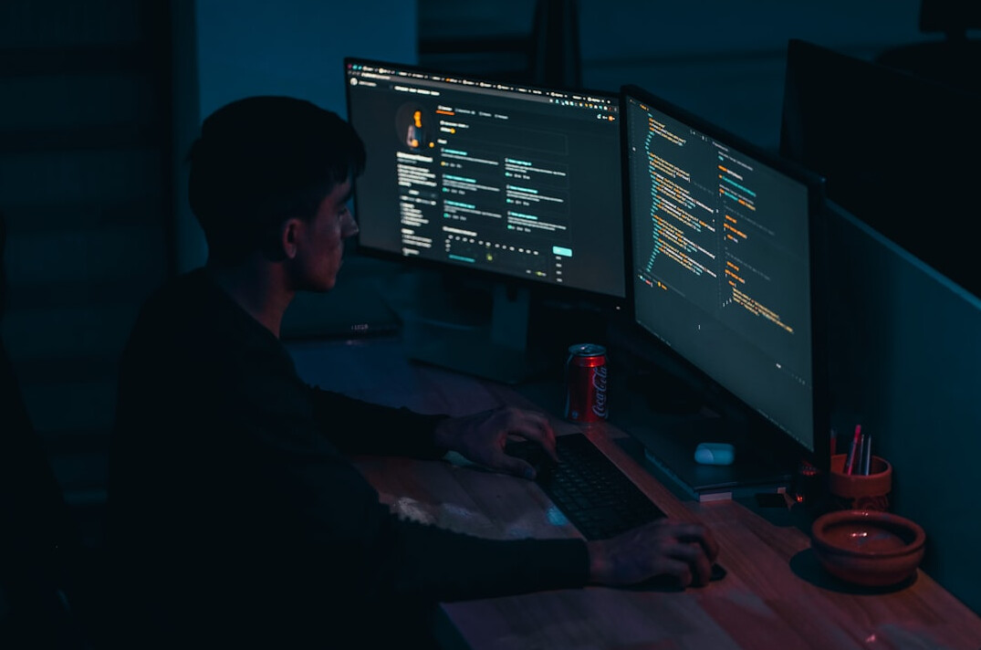 programmer learning coding