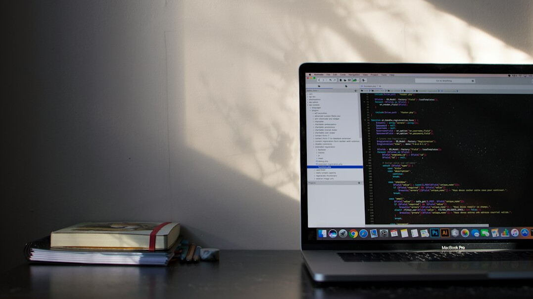 programmer learning coding